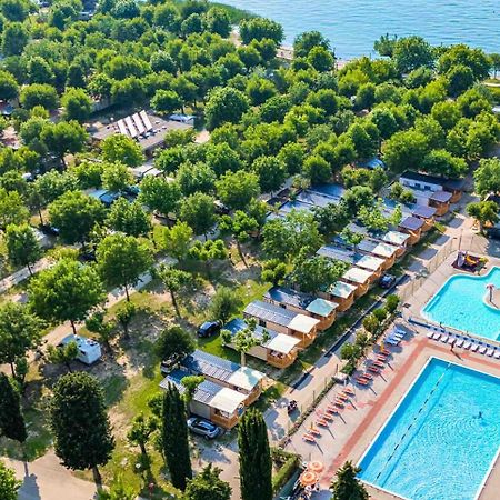 Baia Holiday Gasparina Castelnuovo del Garda Exterior foto