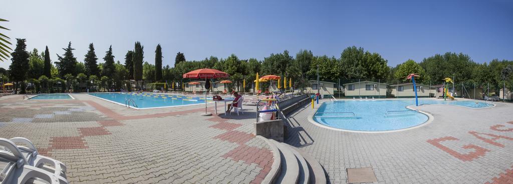 Baia Holiday Gasparina Castelnuovo del Garda Exterior foto